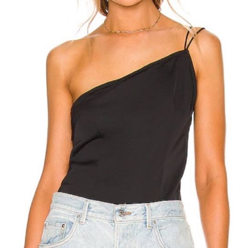 Superdown Rubi one shoulder satin cami